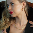 ALALA Gold : Collier à motif de feuille en relief, beauté botanique.