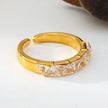 Style ALLY Or : Bague avec rangée de zircons
