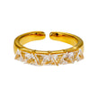 Style ALLY Or : Bague avec rangée de zircons