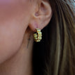 Style ALMORA : Boucles d'oreilles en forme de spirale, inspirées du style rétro, en or.