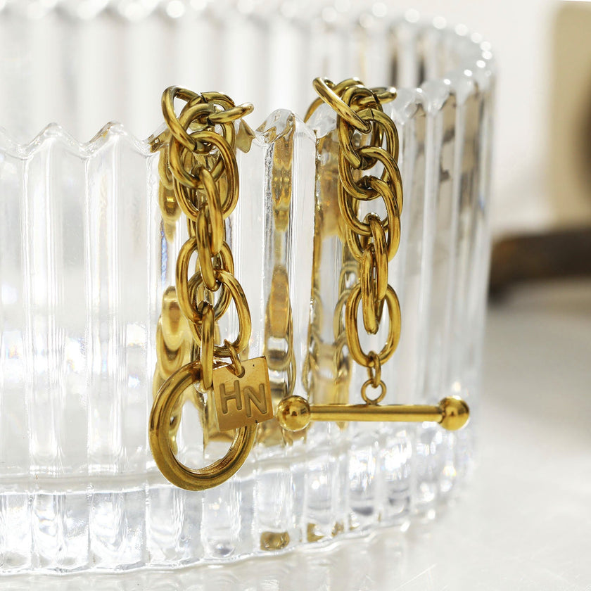ARDA Gold: Chunky Intricate Multi-Link Bracelet with Circle & T-Stopper