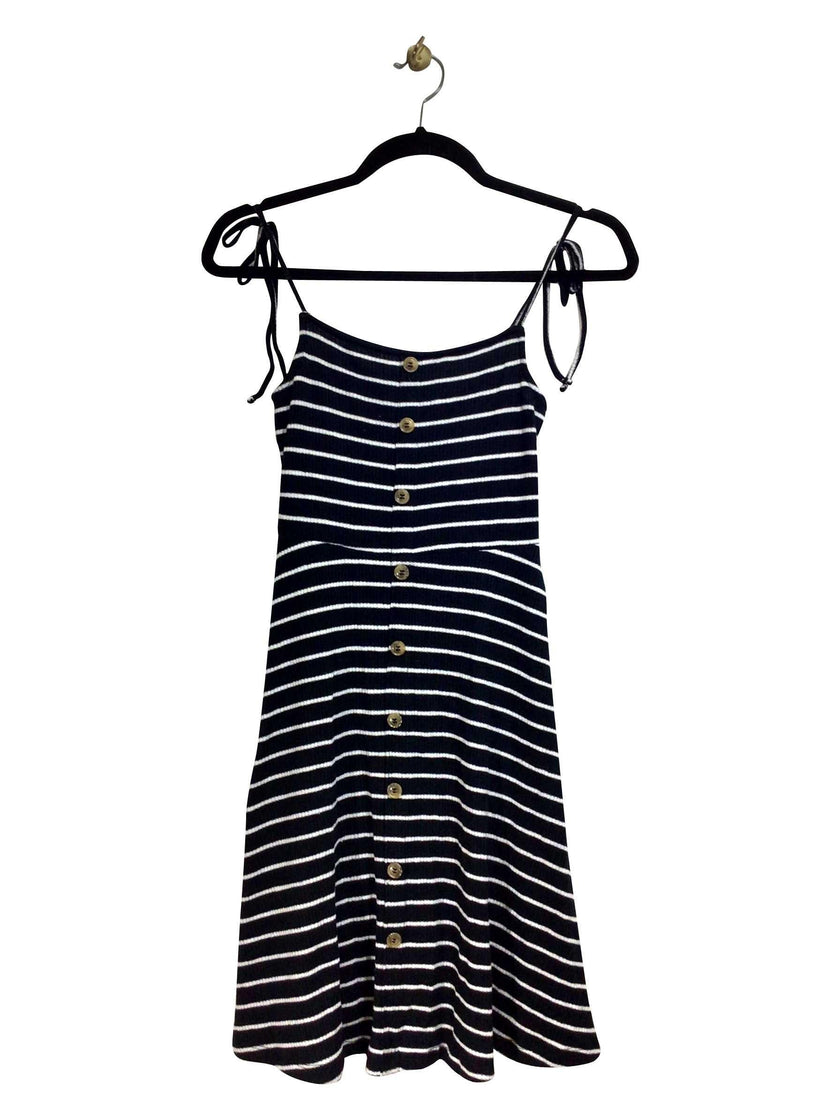 ARDENE Regular fit Shift Dress in Black  -  XS