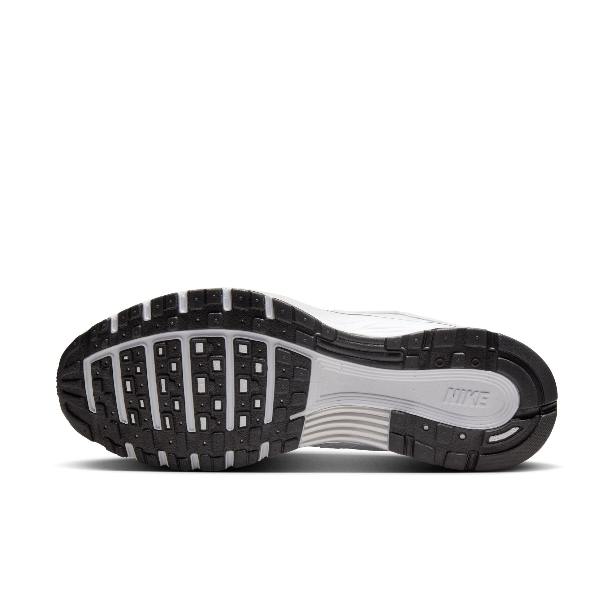 M Nike P-6000 CD6404-107
