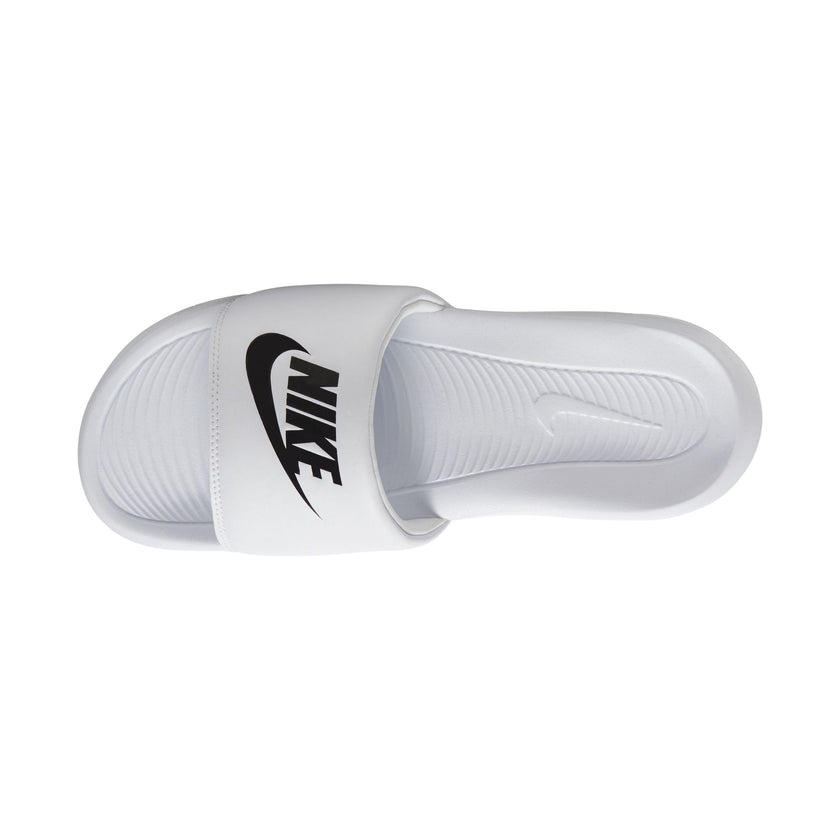 Nike Victori One CN9675-100