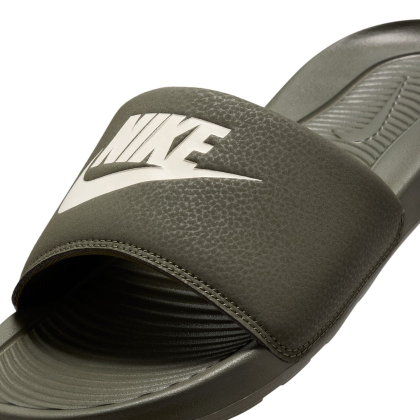 M Nike Victori One CN9675-303