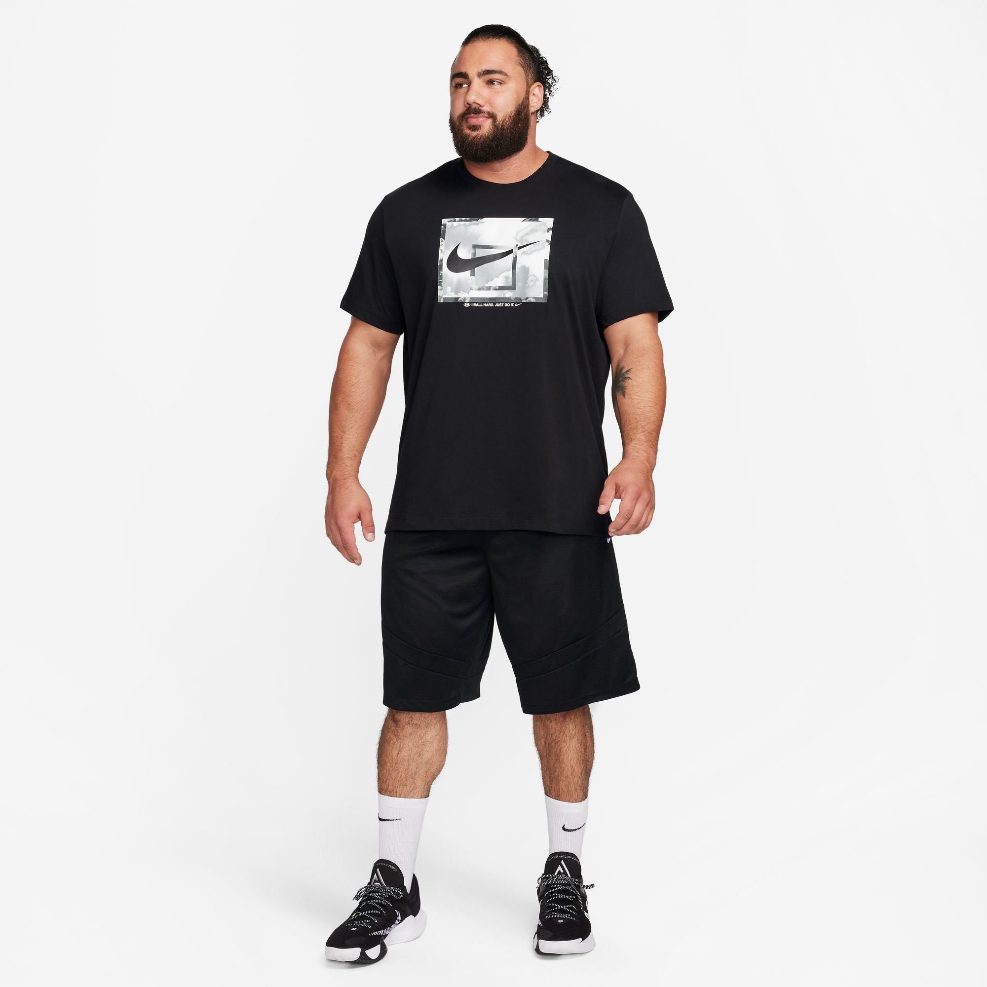 M Nike Icon DQ5822-016