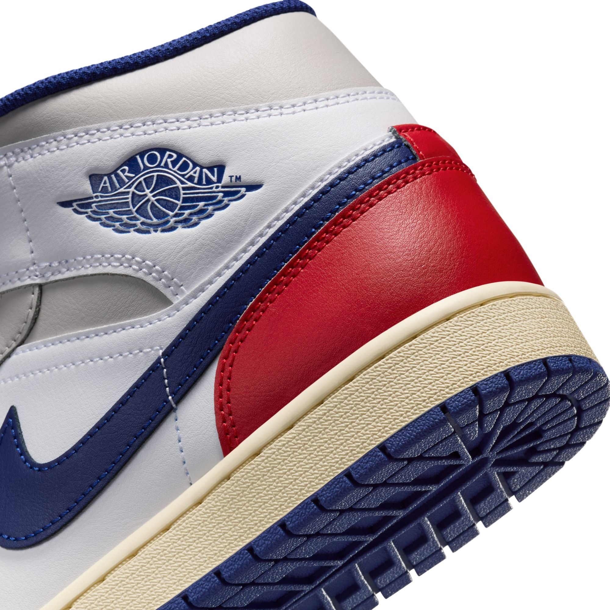 M Air Jordan 1 Mid DQ8426-102
