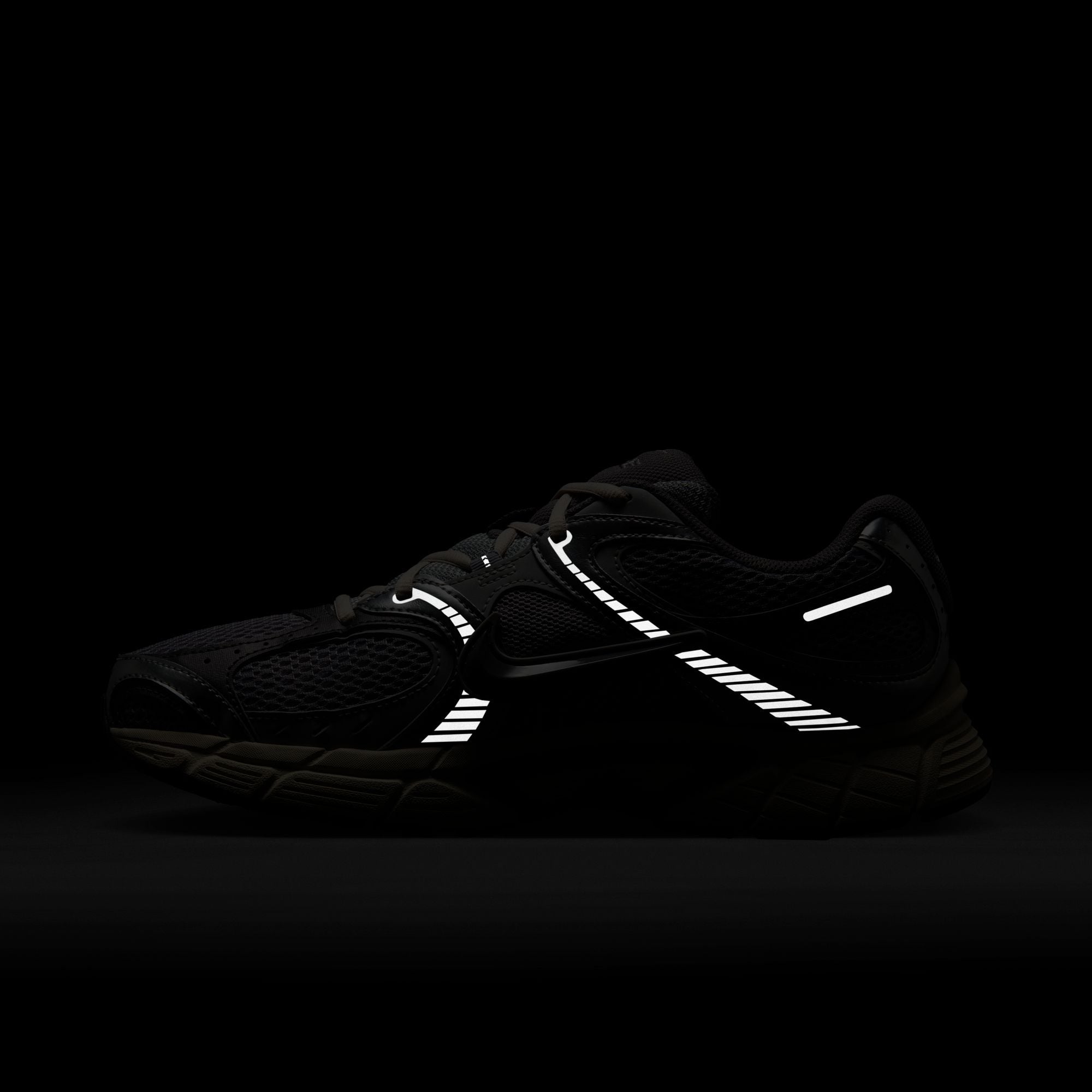 Nike V5 RNR HJ5228-003 (taille M)