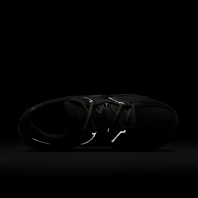 Nike V5 RNR HJ5228-003 (taille M)
