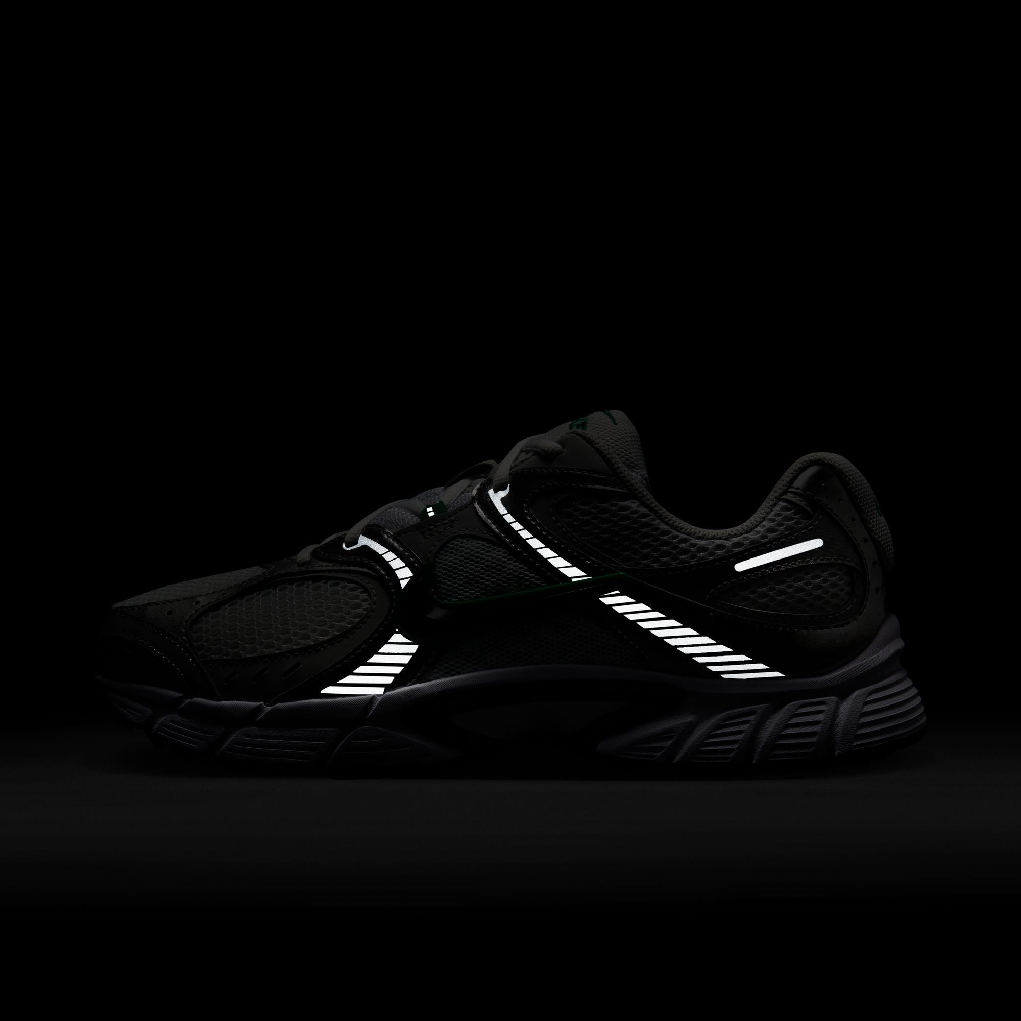 Nike V5 RNR HJ5228-100