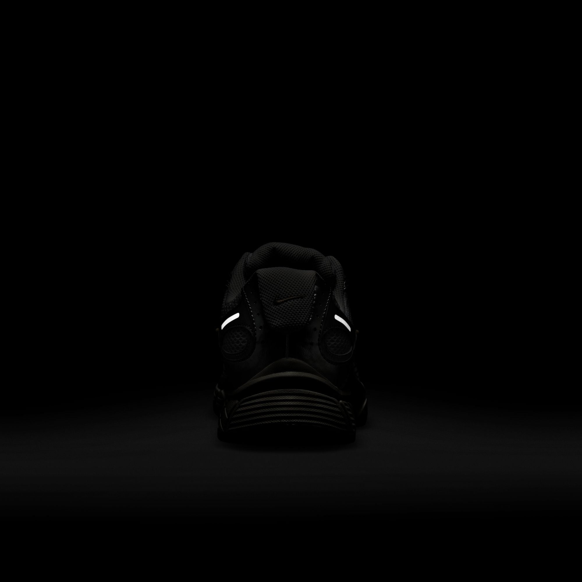 Nike V5 RNR HJ5228-102
