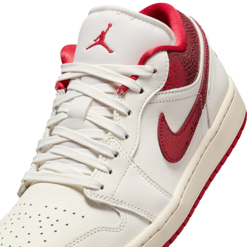 W Air Jordan 1 Low SE HJ9338-106