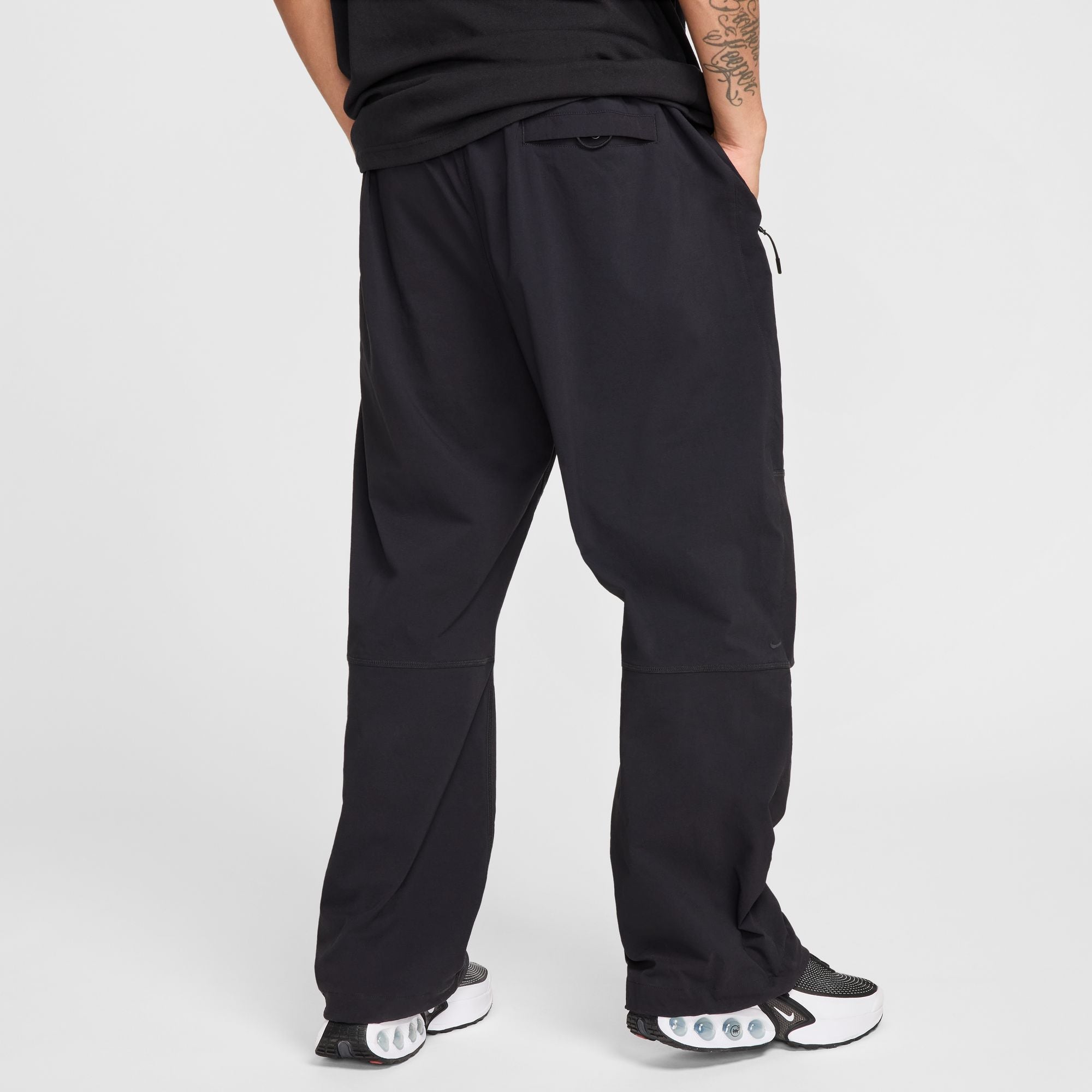 M Nike Tech HM7158-010