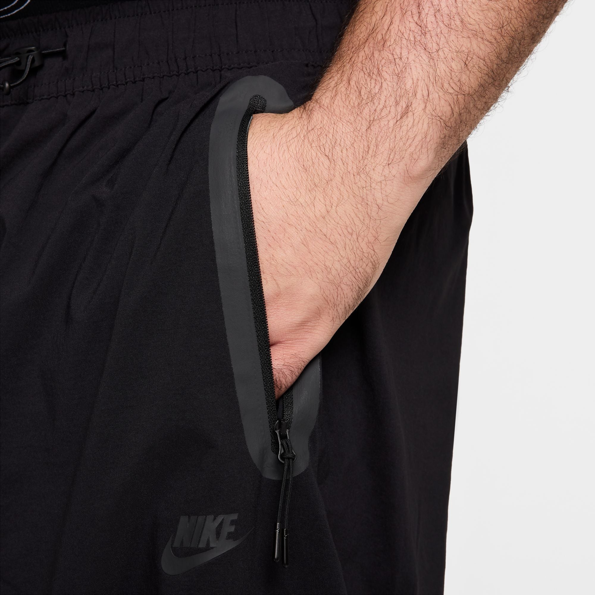 M Nike Tech HM7158-010