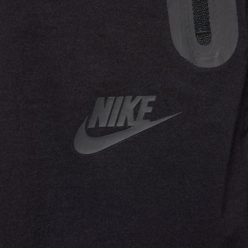 M Nike Tech HM7158-010