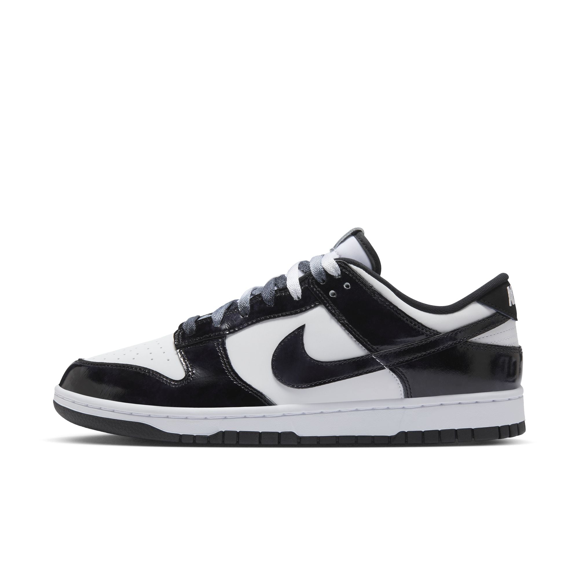 Nike Dunk Low Retro SE HQ1965-100 (taille M)