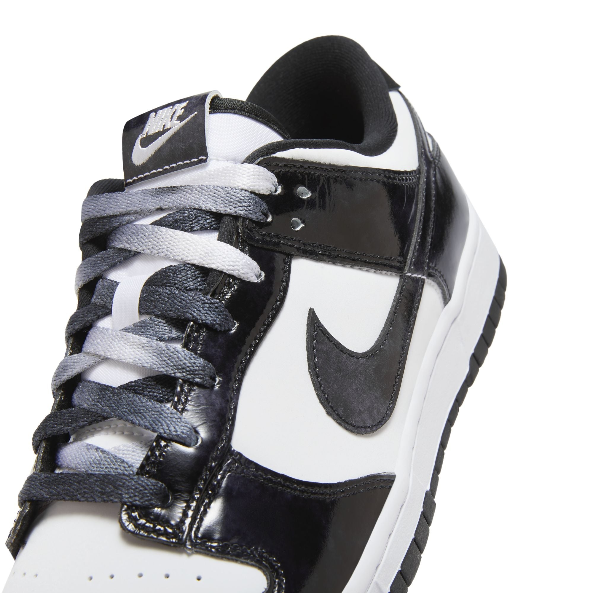 Nike Dunk Low Retro SE HQ1965-100 (taille M)