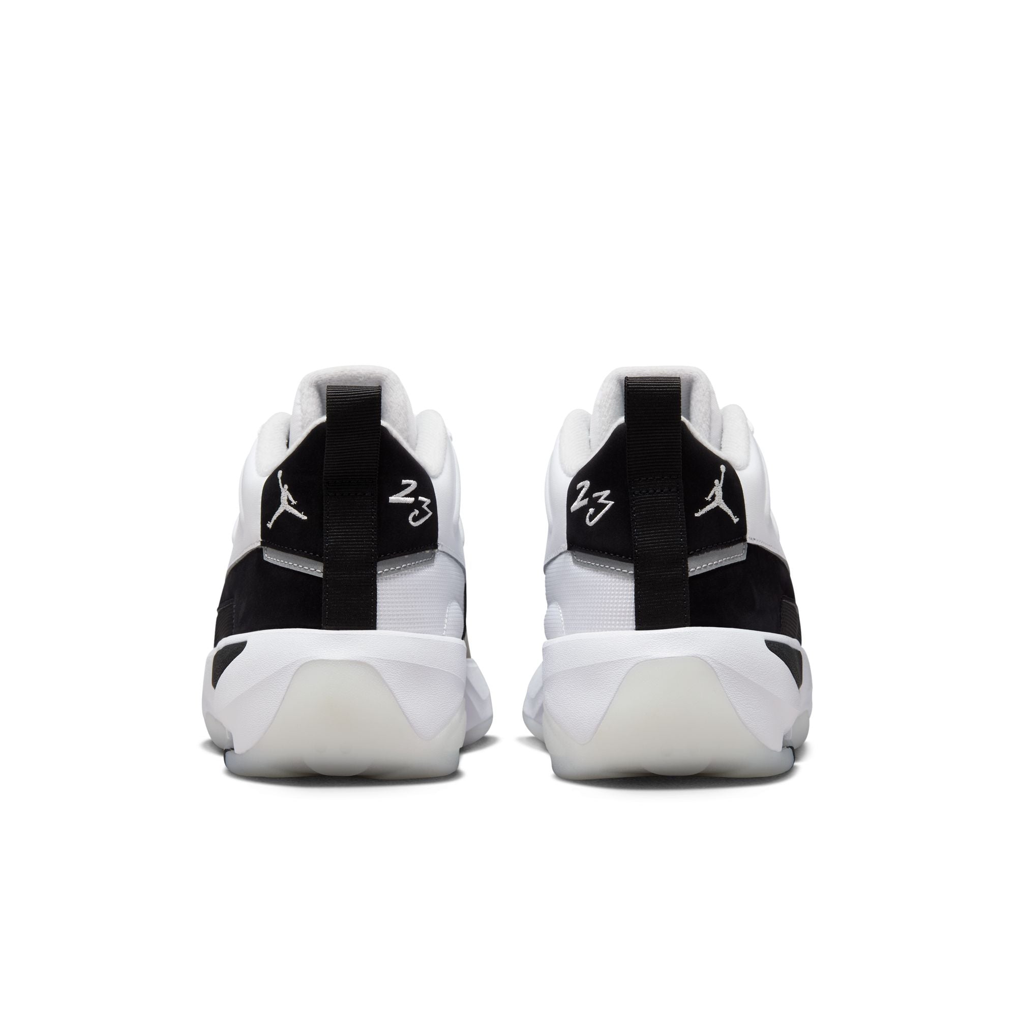 M Jordan Max Aura 7 HQ2091-100