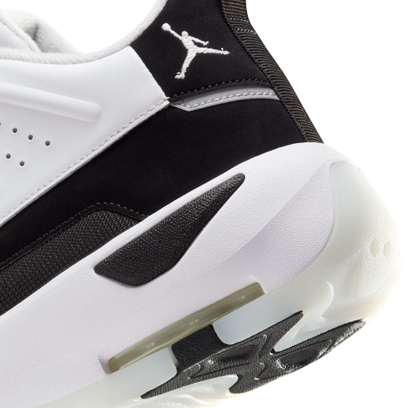 M Jordan Max Aura 7 HQ2091-100