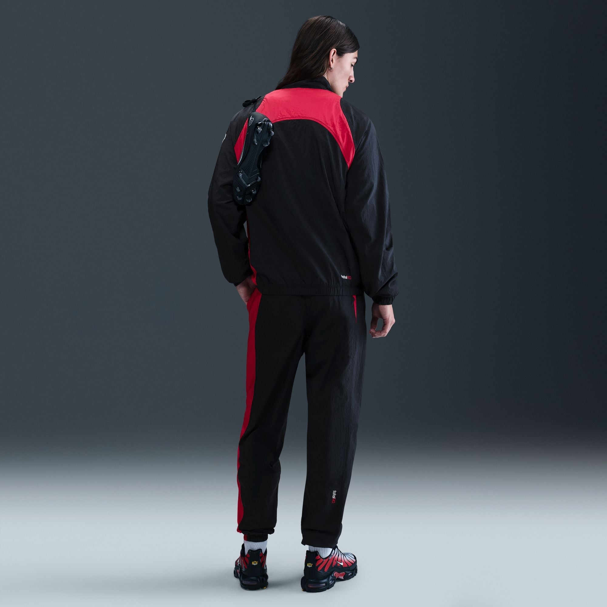 M Nike Total 90 HQ3393-010