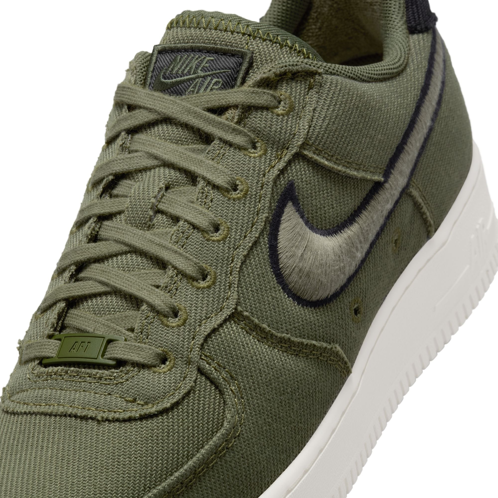 Nike Air Force 1 Low Canvas HV1204-301 (taille M)