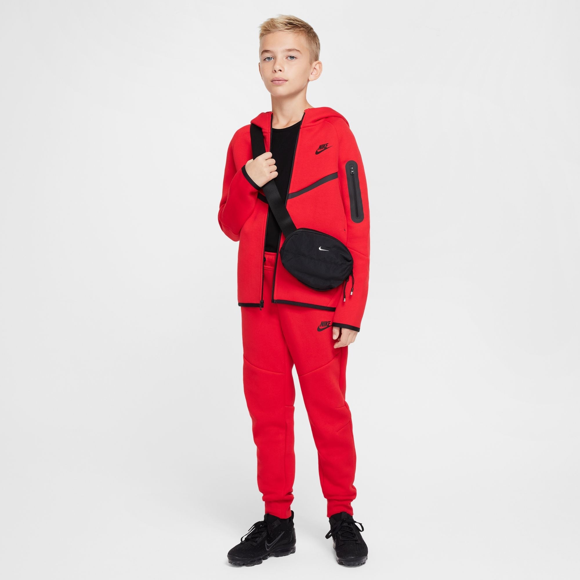 Y Nike Sportswear Tech Fleece HV5869-657