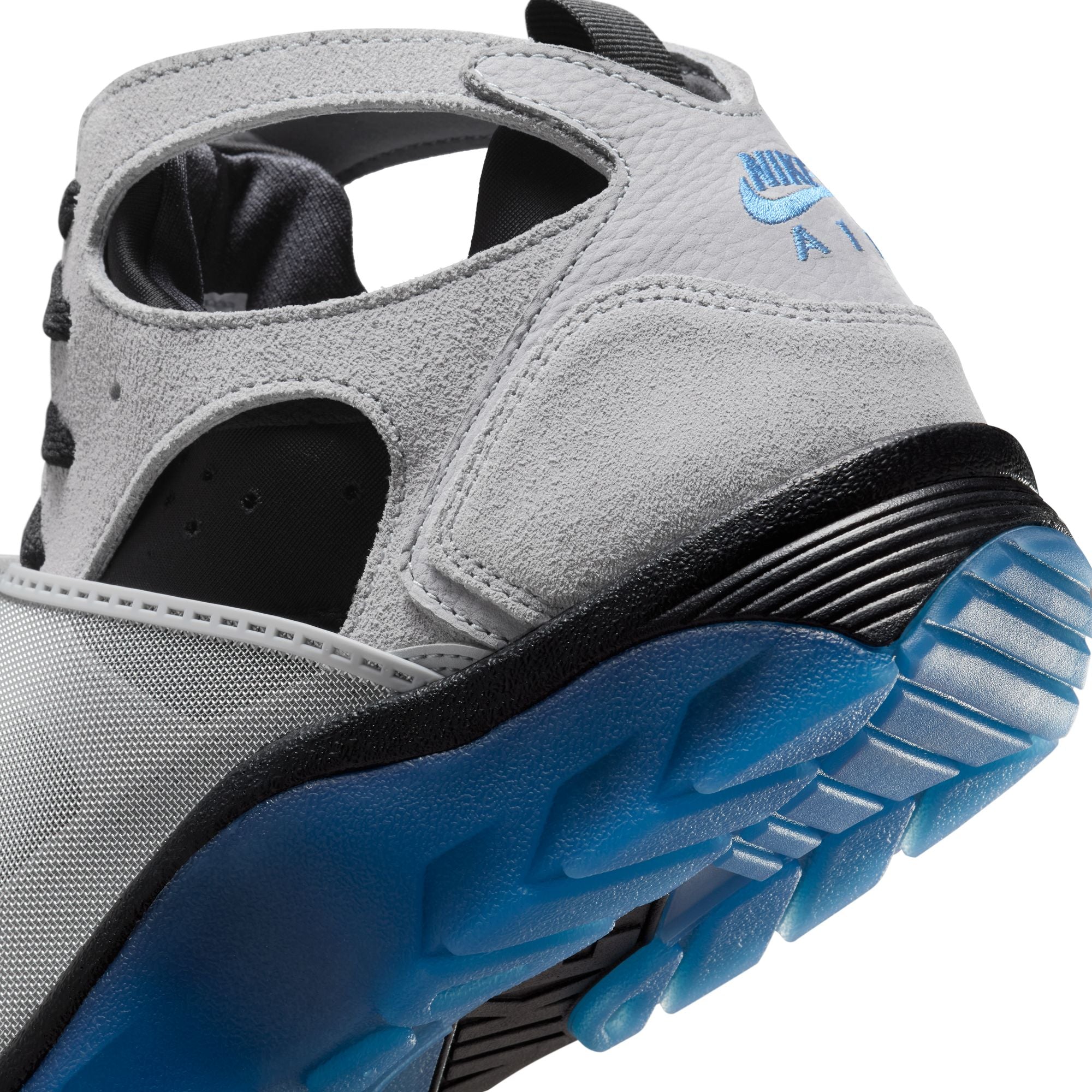 M Nike Air Trainer Huarache IH4469-012