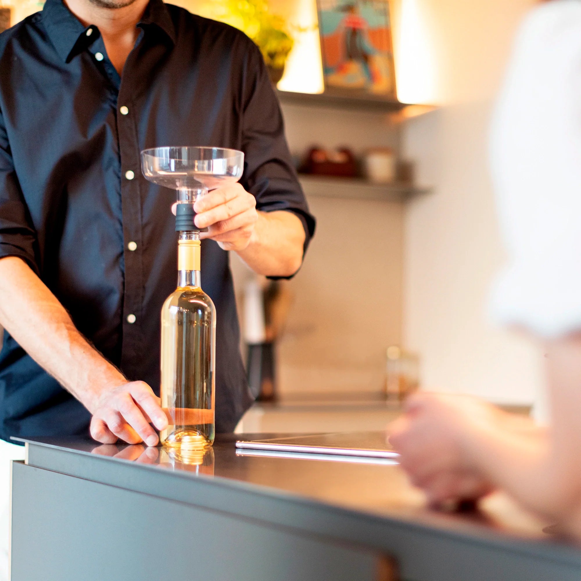 Airtender - Wine Aerator Pro