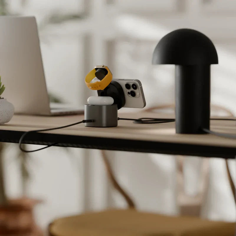 Alogic - Support de charge Qi2 4-en-1 PowerPod pour téléphone (15W) et montre (3W), AirPods (5W) + USB-C (30W) avec câble USB-C vers USB-C de 3 pieds - Noir