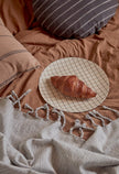 Gobi Bed Cover - Stripe - White / Anthracite