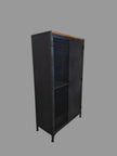 Armoire industrielle style casier avec porte en grillage