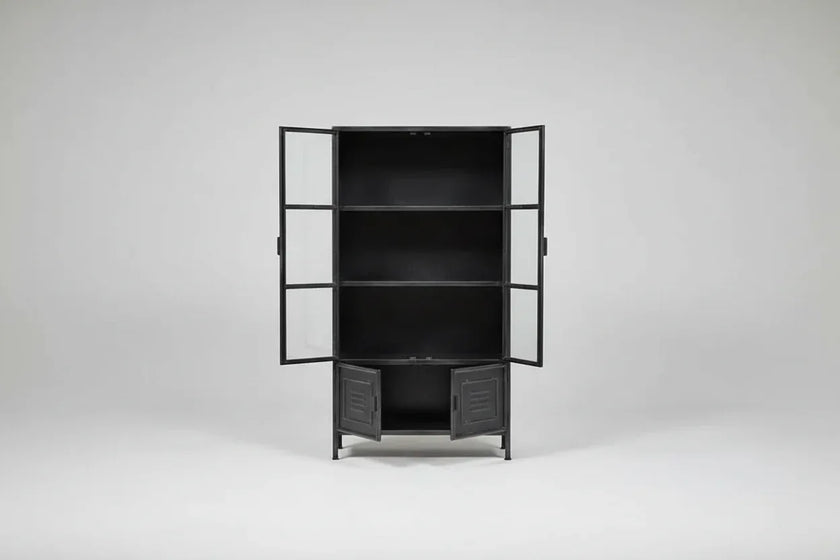 Armoire vintage en acier noir avec portes vitrées