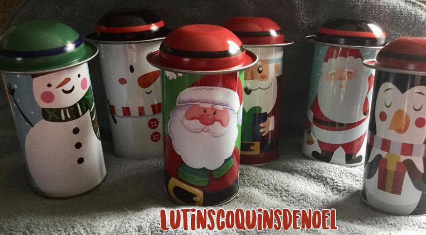 Bombes de bain ou poudre de bain dans un pot de Noël