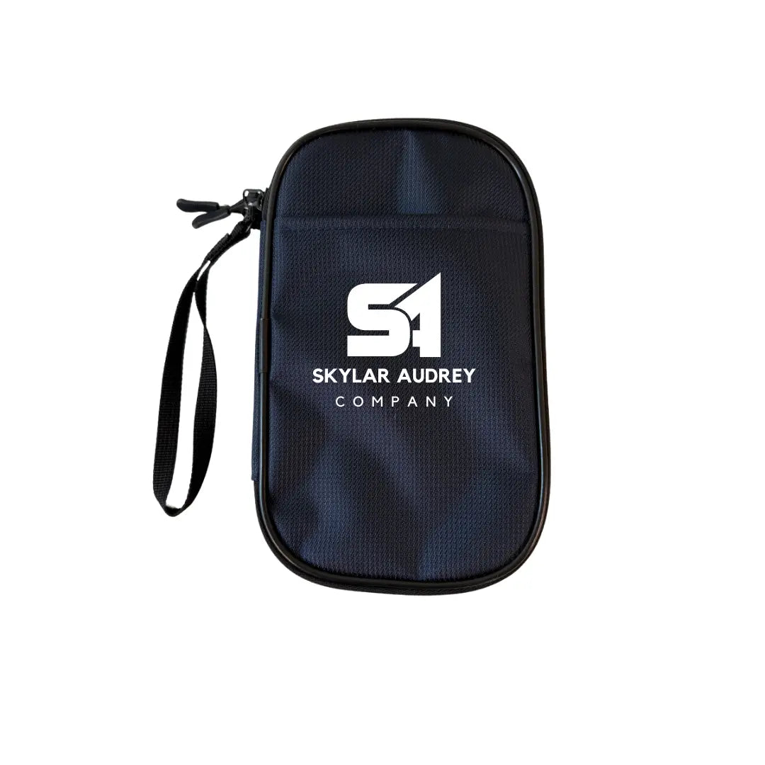 Urbano Passport/Utility Holder - B7030