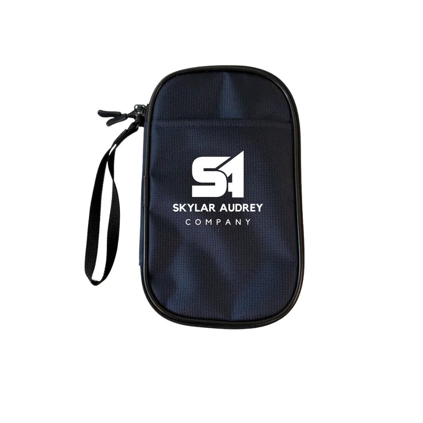 Urbano Passport/Utility Holder - B7030