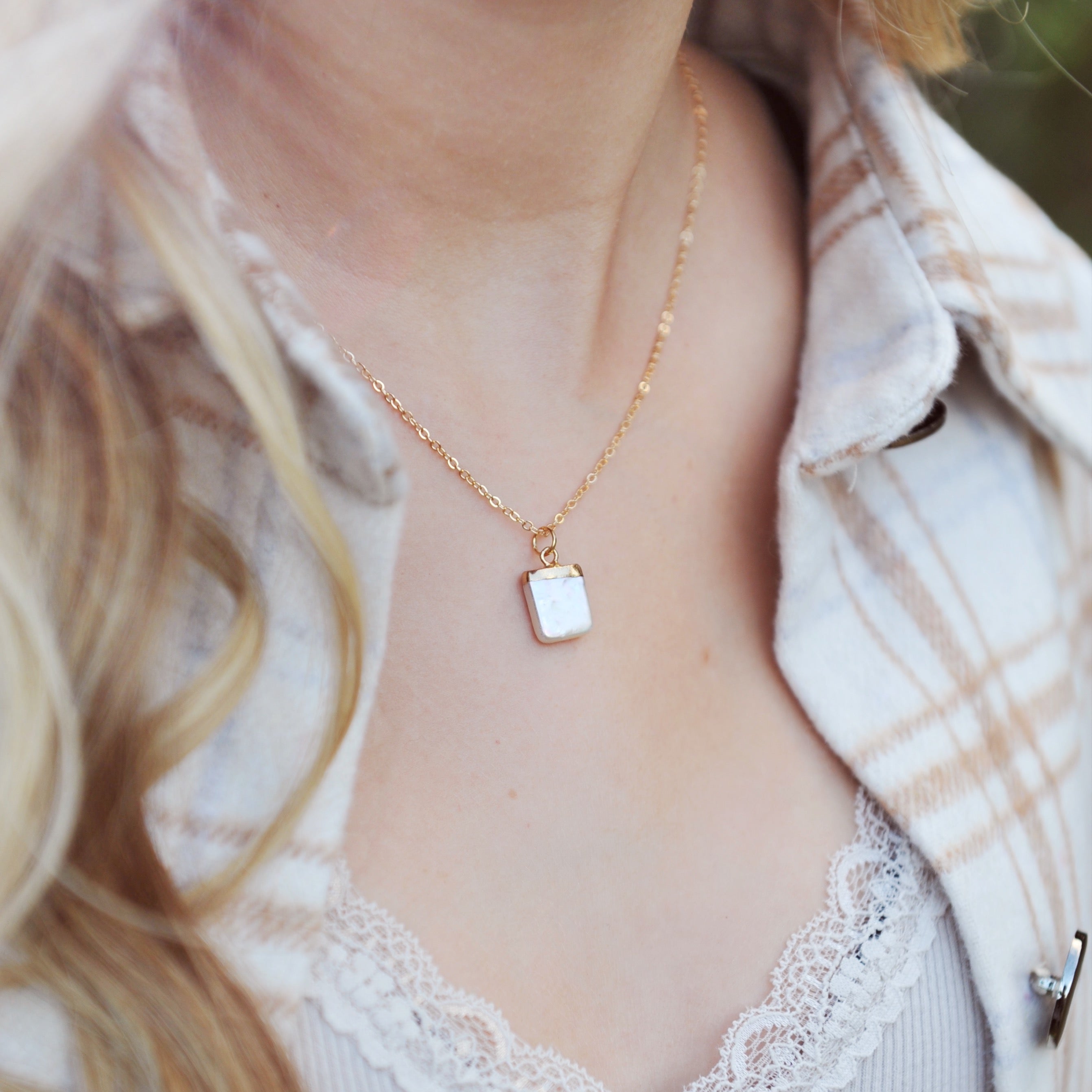 Mother of pearl cube necklace