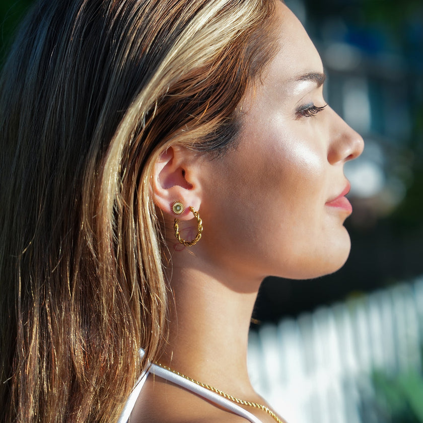 BARBARA Gold: Contrast Textured Twisted Rope Hoop Earrings
