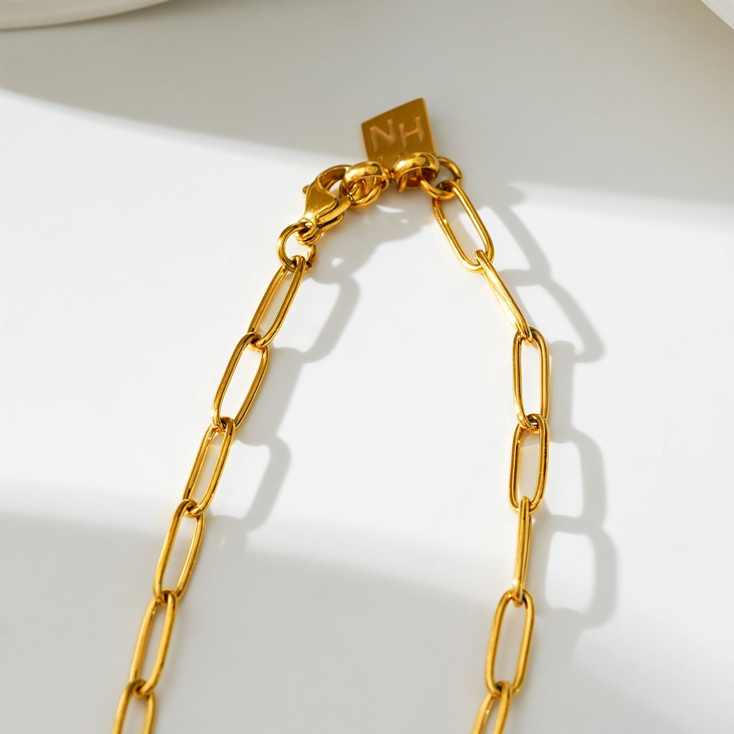 BARBICAN: Essential Gold Chain Link Paper-Clip Necklace - 22