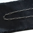 Style BARNSBURY : Collier en chaîne à maillons argentés, style agrafe - 56 cm (22 pouces)