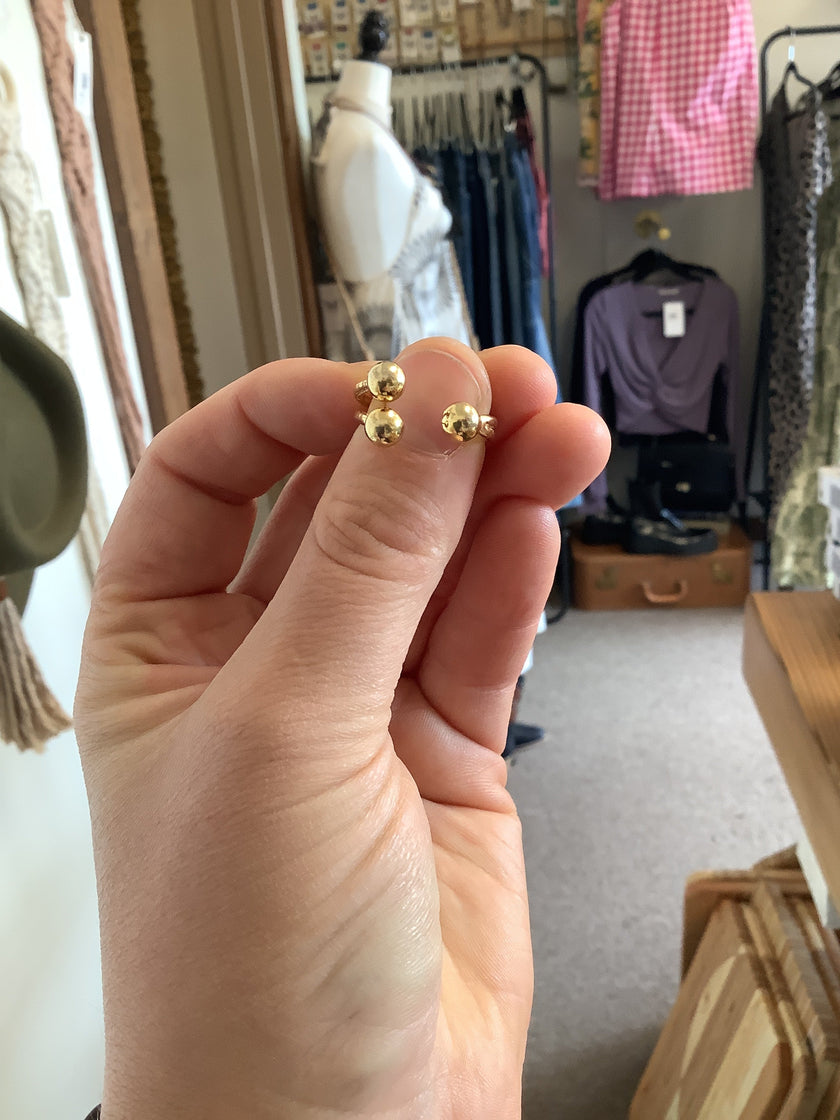 3 Ball Gold Plated Ring- Standout Boutique( Vancouver, BC)