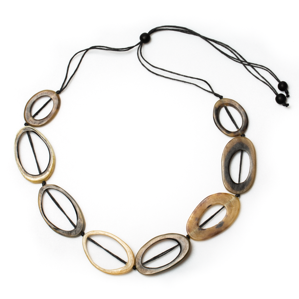 Short Hoop Horn Necklace