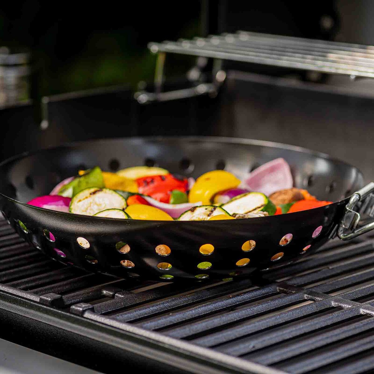 TableCraft Round Grilling Wok With Handle