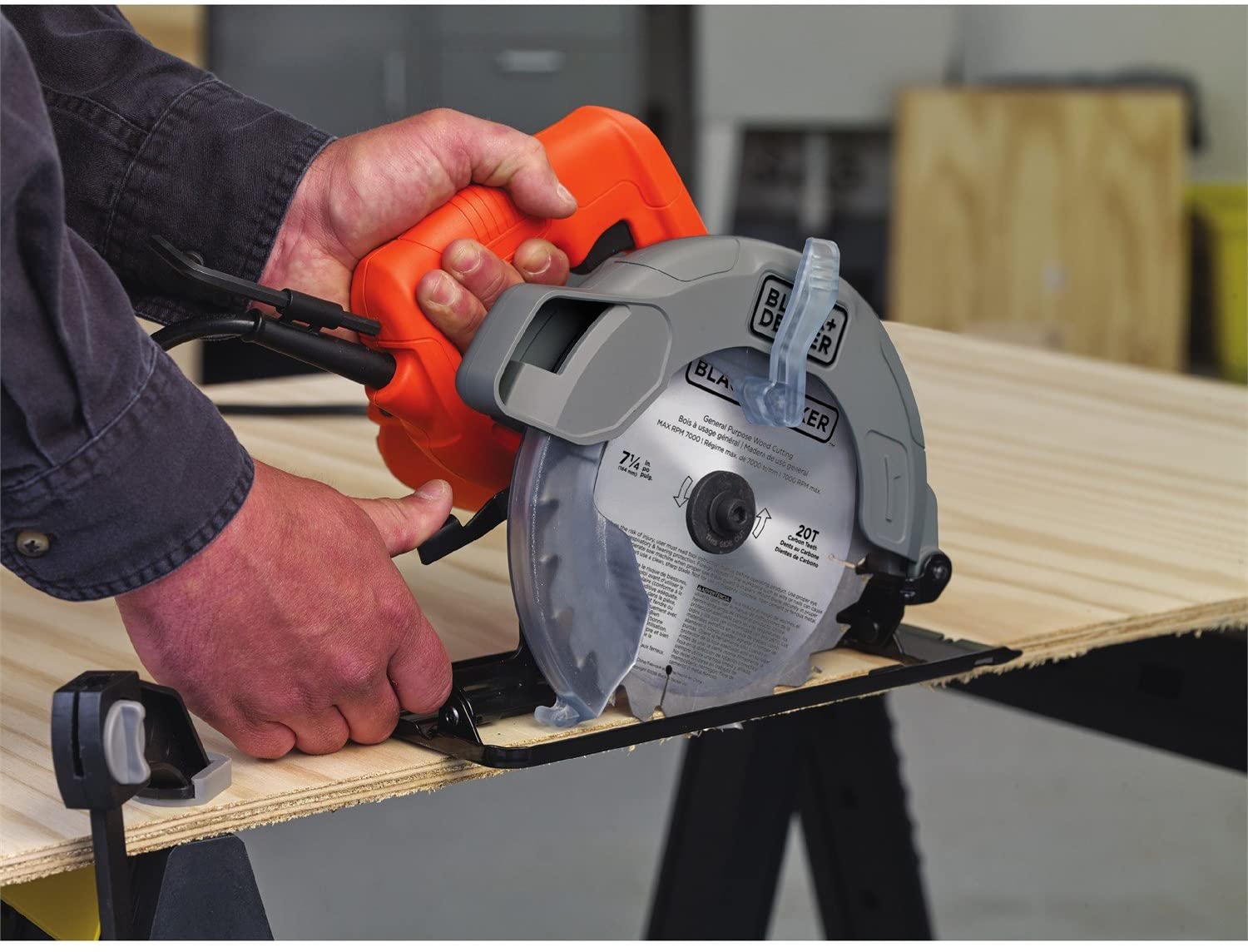 BLACK+DECKER 13a 7.25