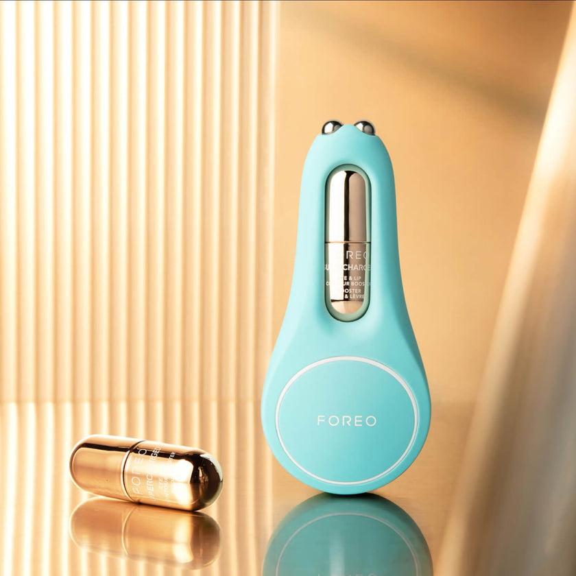 FOREO BEAR 2 eyes & lips Microcurrent Line Smoothing Device - Arctic Blue