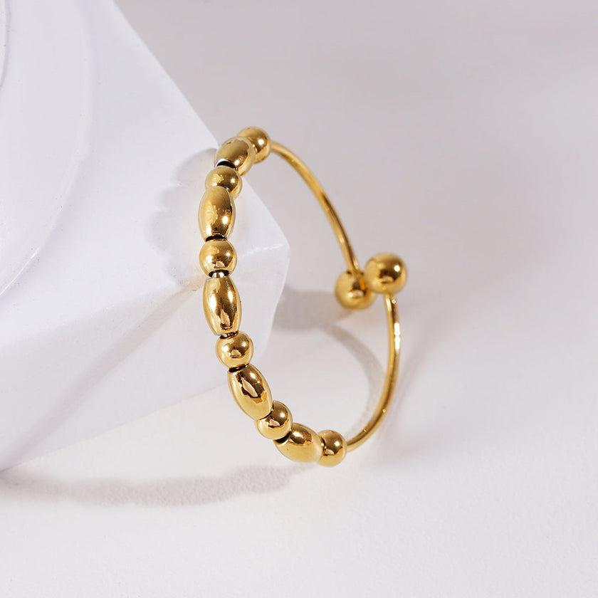 BERNILA: Contemporary Round & Oval Beaded Ring