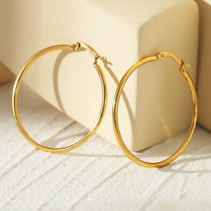 Style BIANCA Gold: Classic Essential Everyday Basic Round Gold Hoops. Available in 7 Sizes - 1cm to 6cm