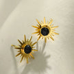 SOLE BLACK : Boucles d'oreilles à puces en pierre naturelle en forme de symbole solaire