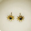 SOLE BLACK : Boucles d'oreilles à puces en pierre naturelle en forme de symbole solaire
