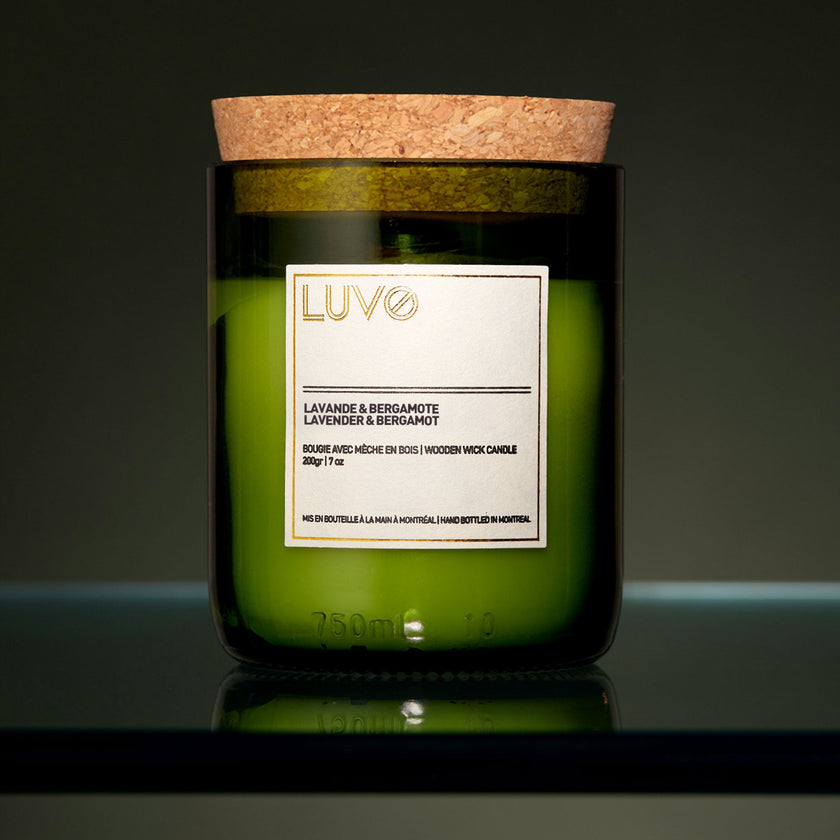 Bougie parfumée à la lavande et à la bergamote avec mèche en bois