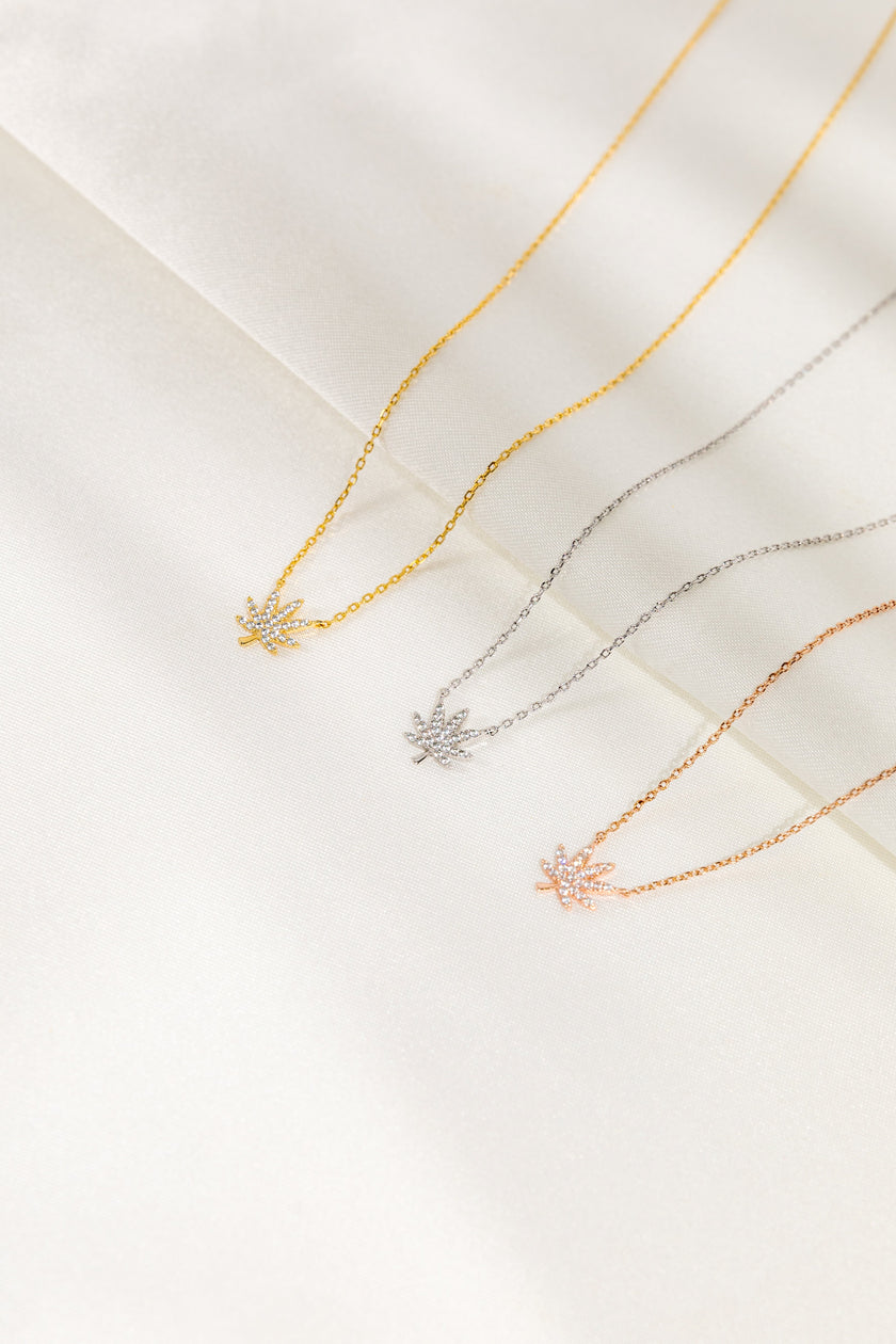 ROSE GOLD CANNABIS LEAF NECKLACE